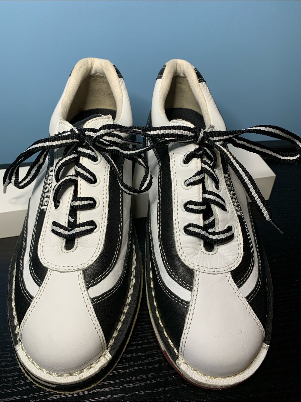 Dexter Black and White SST 6 Women's Bowling Shoes
